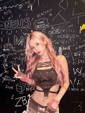 Full leaked Dove cameron/ private onlyfans photo