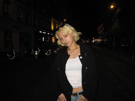 Full leaked Yeji private onlyfans photo