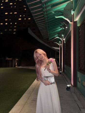 Full leaked Yeji private onlyfans photo