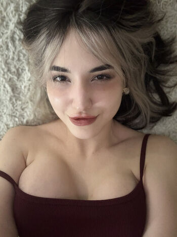 Full leaked Yololove private onlyfans photo