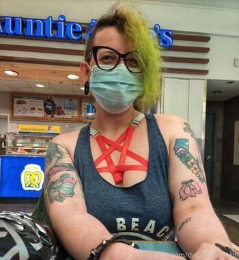 Your Favorite Dumb Btch