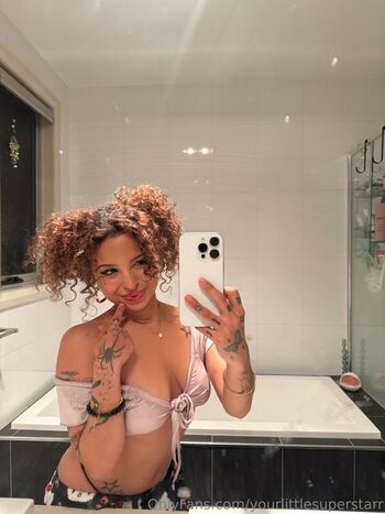 Yourlittlesuperstarr