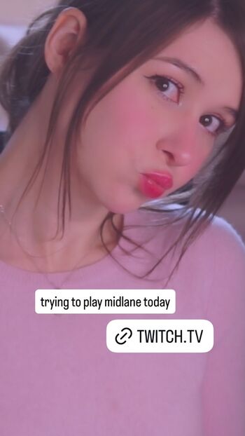 Full leaked Japanese iyo sky/ private onlyfans photo