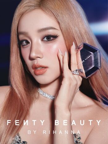 Full leaked Hadelinemope / private onlyfans photo