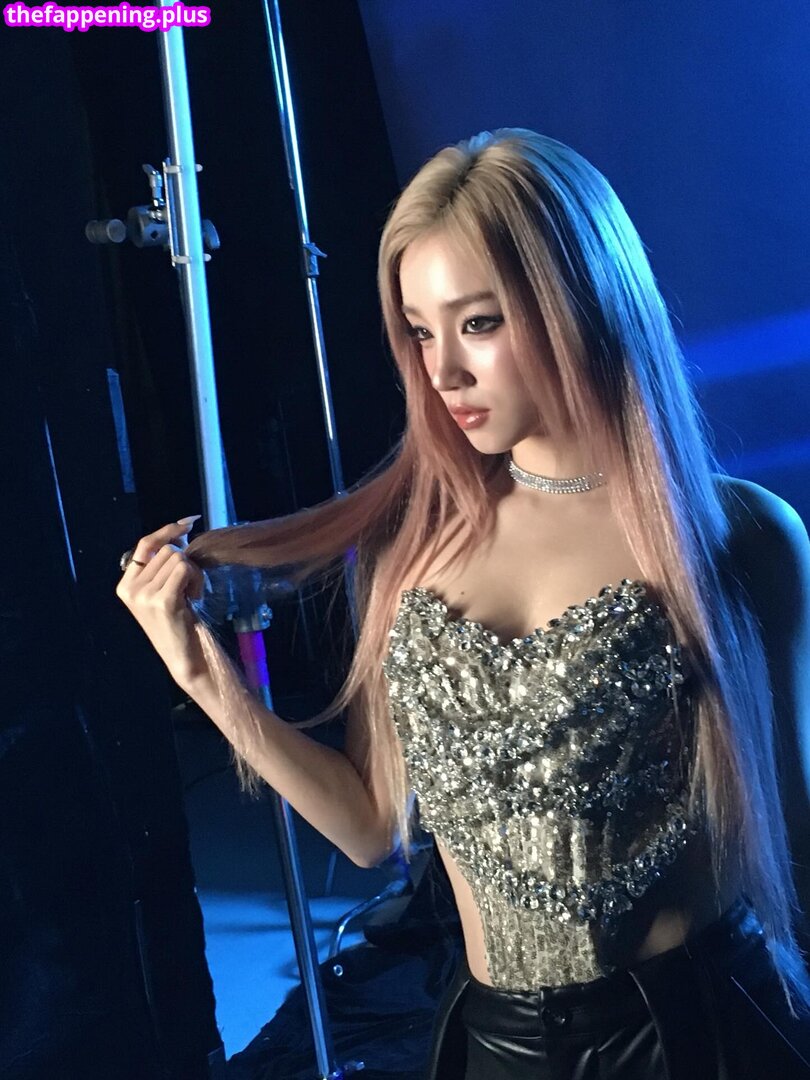 Full leaked Mikaela/ private onlyfans photo