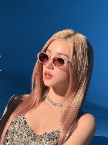 Full leaked Fit suny/ private onlyfans photo