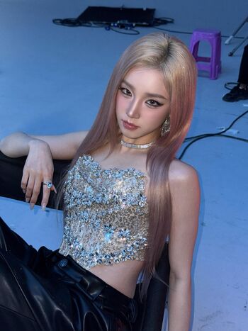 Full leaked Skye blue / private onlyfans photo