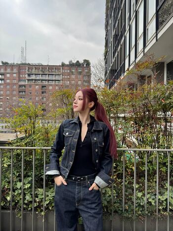 Full leaked Florence pugh / private onlyfans photo