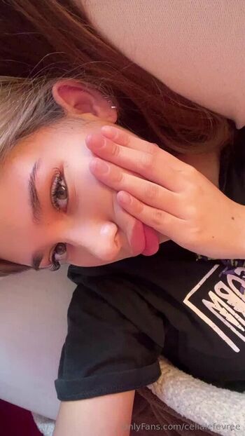 Full leaked Zaravelvett private onlyfans photo