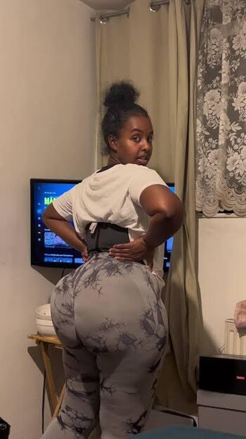 Full leaked Delphoxi/ private onlyfans photo