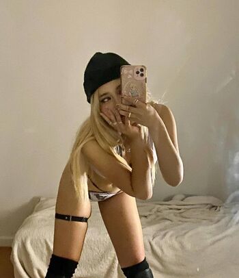 Full leaked Zhin iii private onlyfans photo