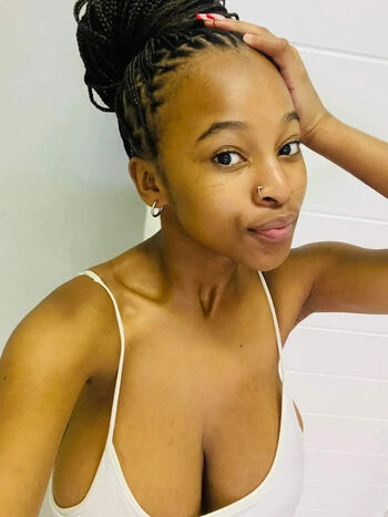 Full leaked Zizipho ondiswa private onlyfans photo