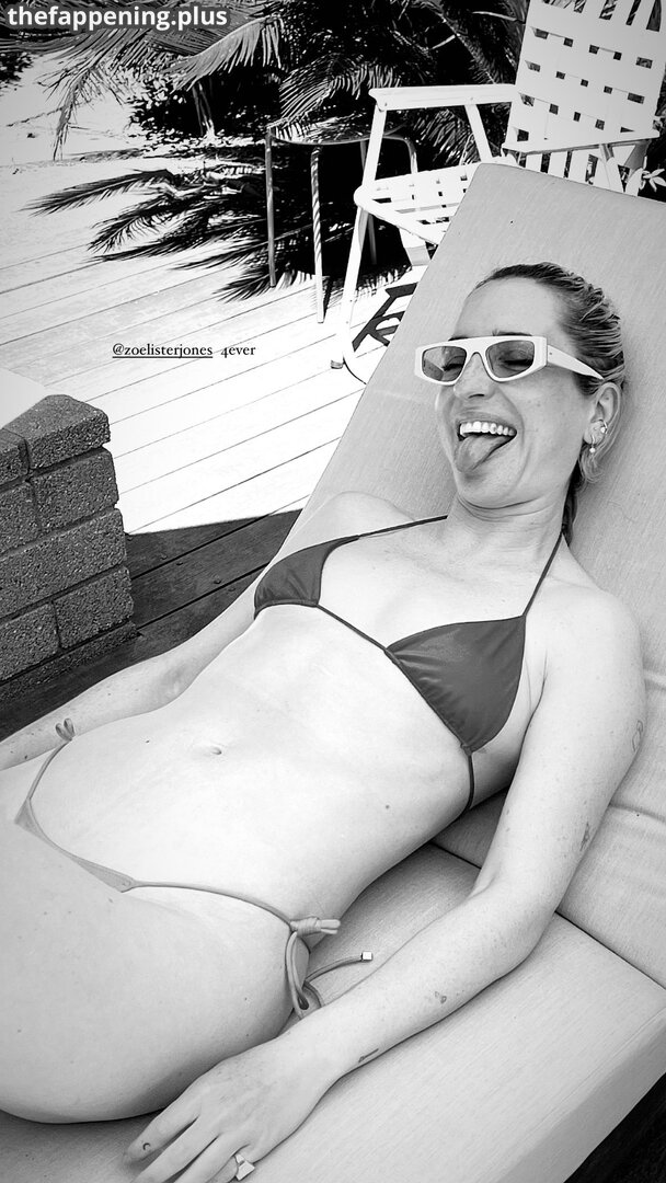 Zoe Lister Jones / https: / zoelisterjones Naken OnlyFans Foto #35