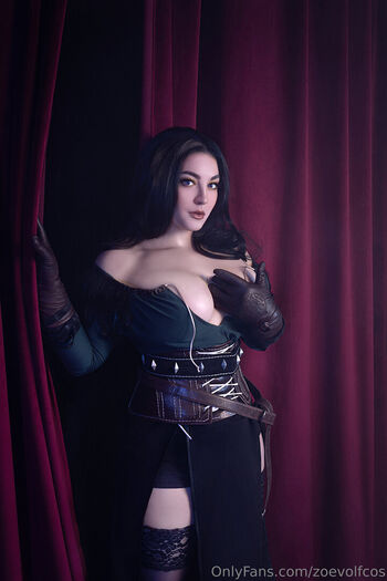 Zoe Volf Cosplay