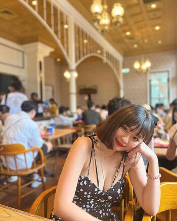 Full leaked Zoeytaiii zoey page private onlyfans photo