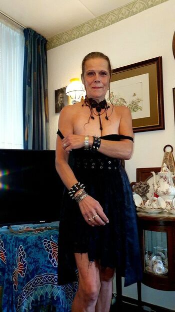 Full leaked Zona szamana private onlyfans photo