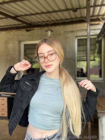 zoya_lady69_vip
